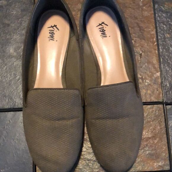 Fioni Desi Olive Green Slip On Flats Loafers 8.5 - Picture 3 of 9